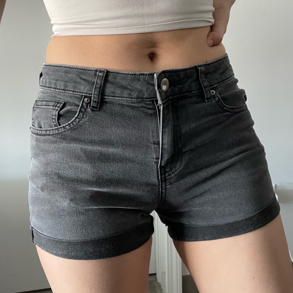 black jeans shorts